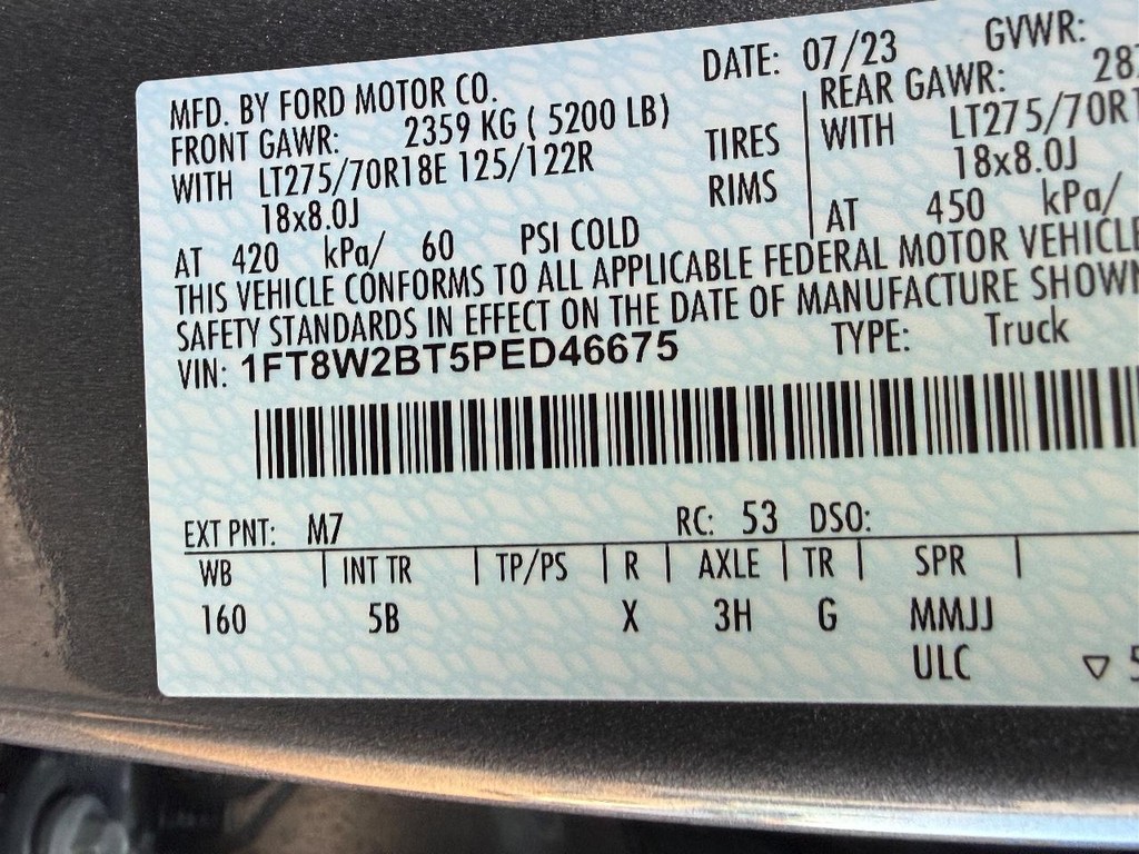 Ford Super Duty F-250 SRW Vehicle Image 24