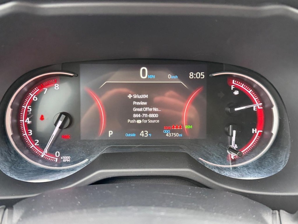 Toyota RAV4 Vehicle Image 19