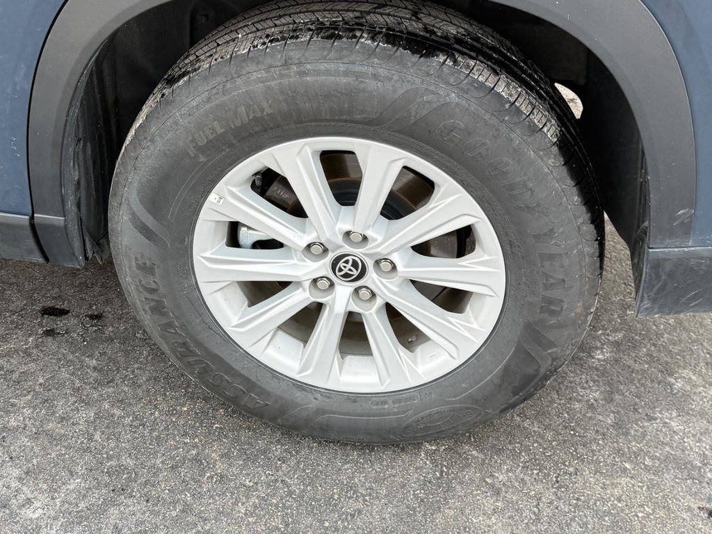 Toyota Grand Highlander Vehicle Image 8