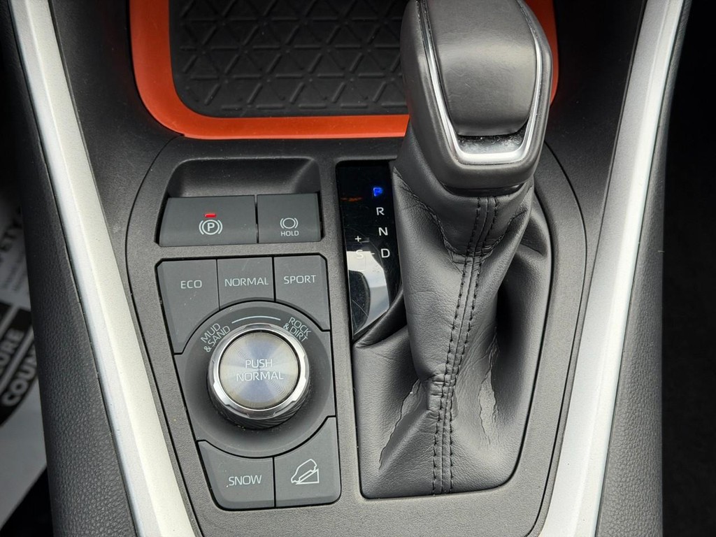 Toyota RAV4 Vehicle Image 22