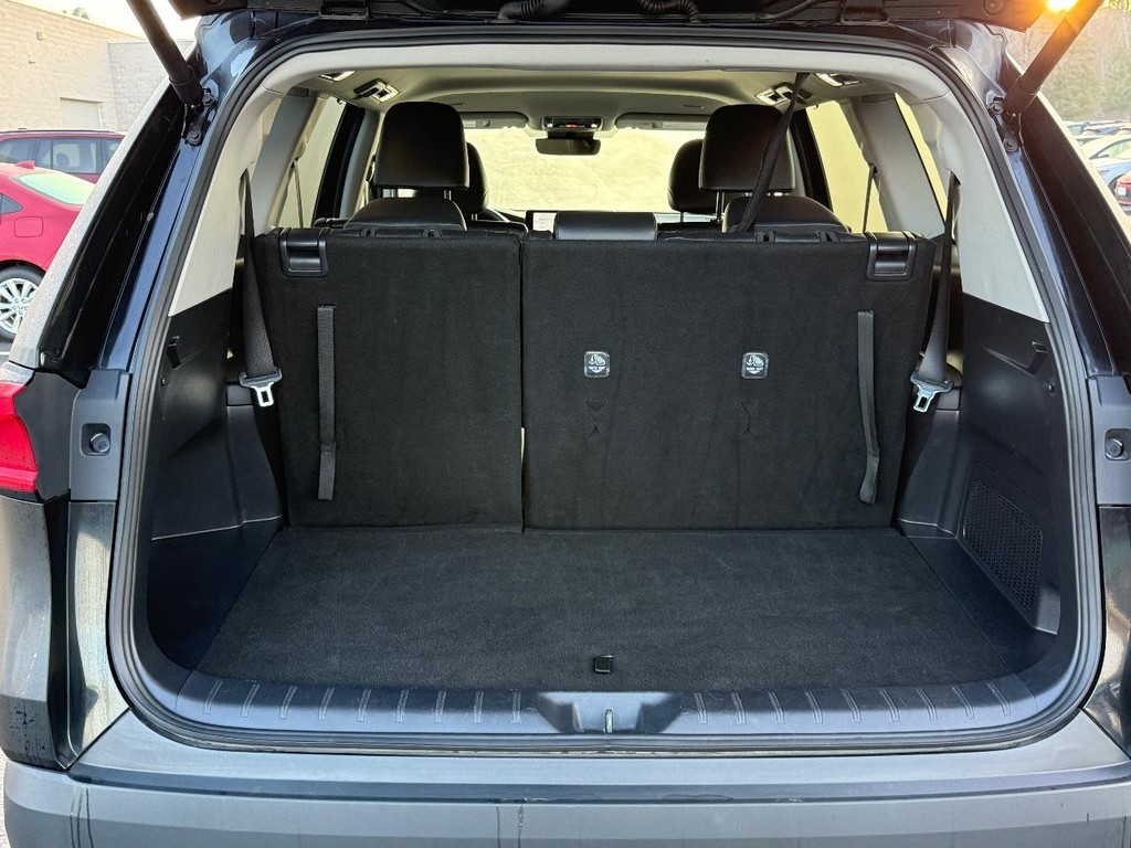 Toyota Grand Highlander Vehicle Image 4