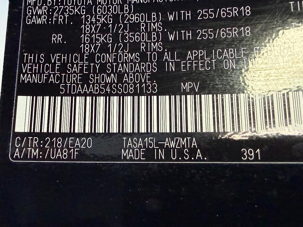 Toyota Grand Highlander Vehicle Image 24