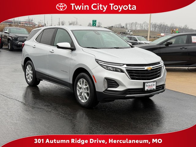 2022 Chevrolet Equinox LT's photo