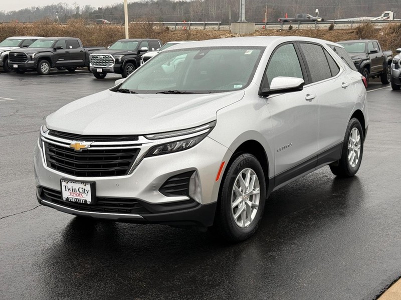 Chevrolet Equinox Vehicle Full-screen Gallery Image 08