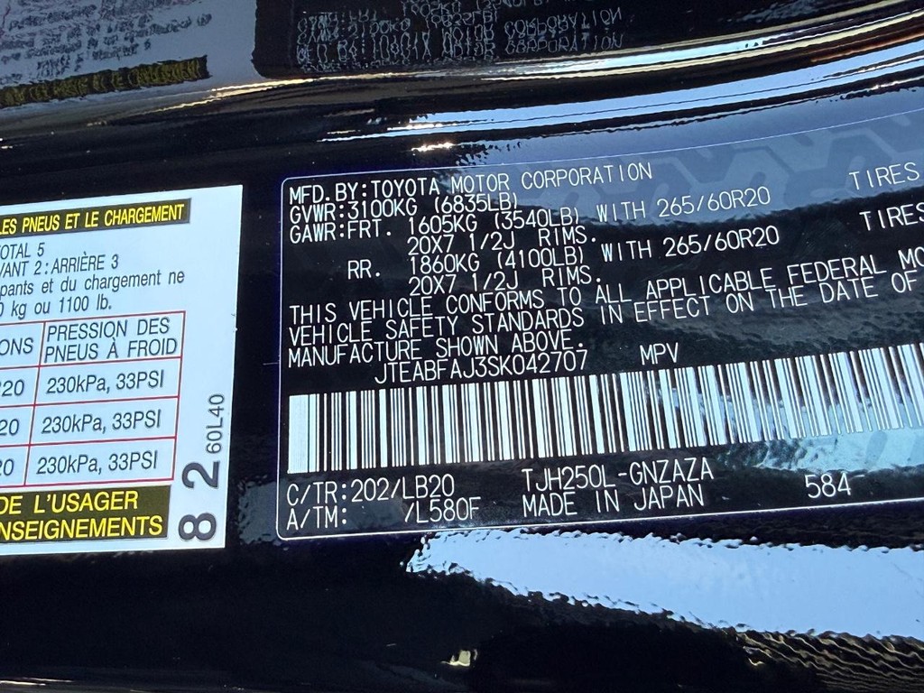 Toyota Land Cruiser Vehicle Image 23