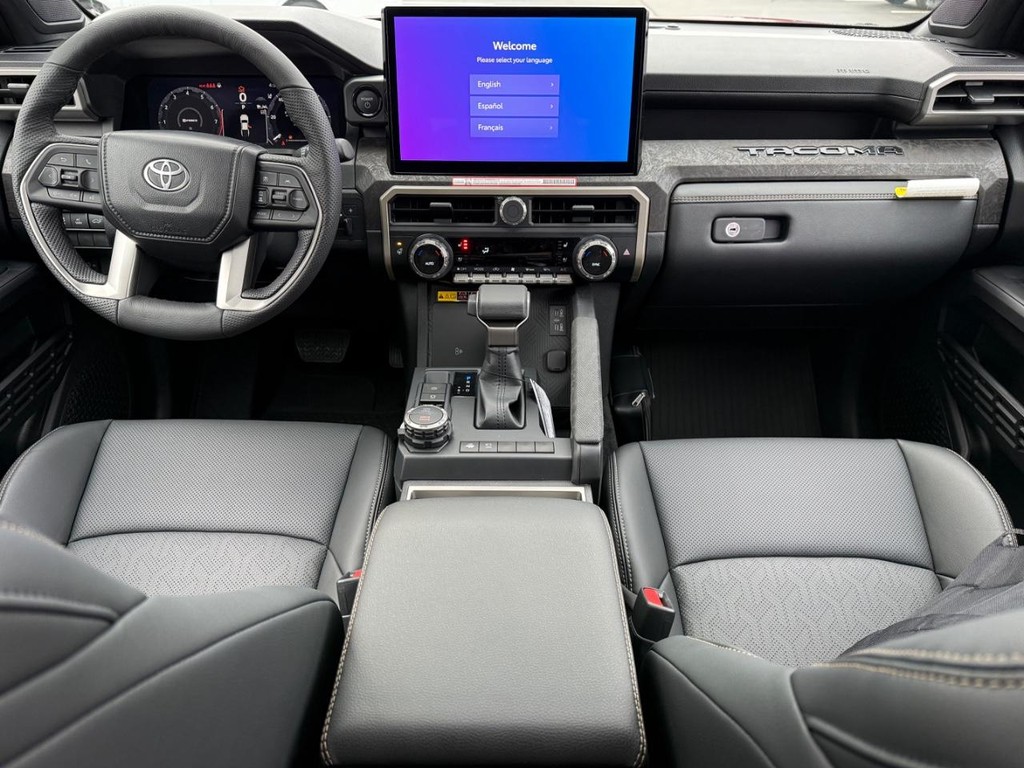 Toyota Tacoma 4WD Vehicle Image 7