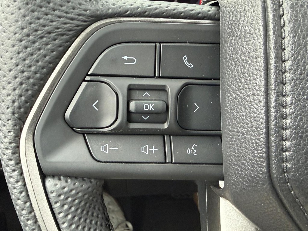 Toyota Tacoma 4WD Vehicle Image 13