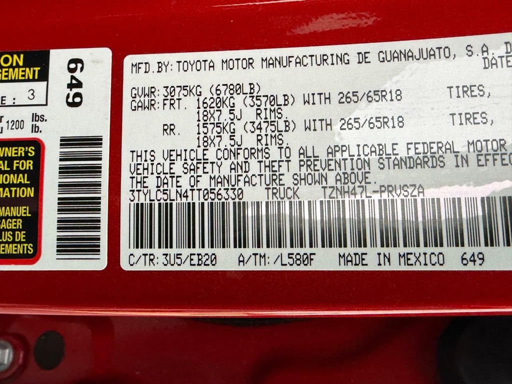 Toyota Tacoma 4WD Vehicle Image 18