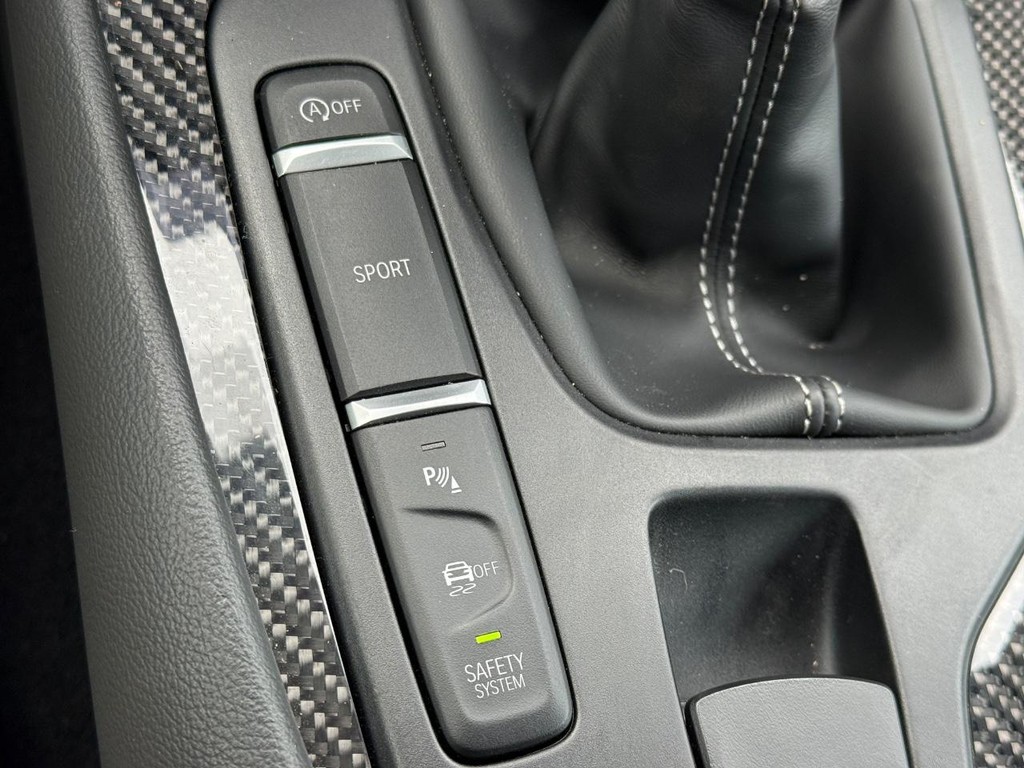 Toyota GR Supra Vehicle Image 23