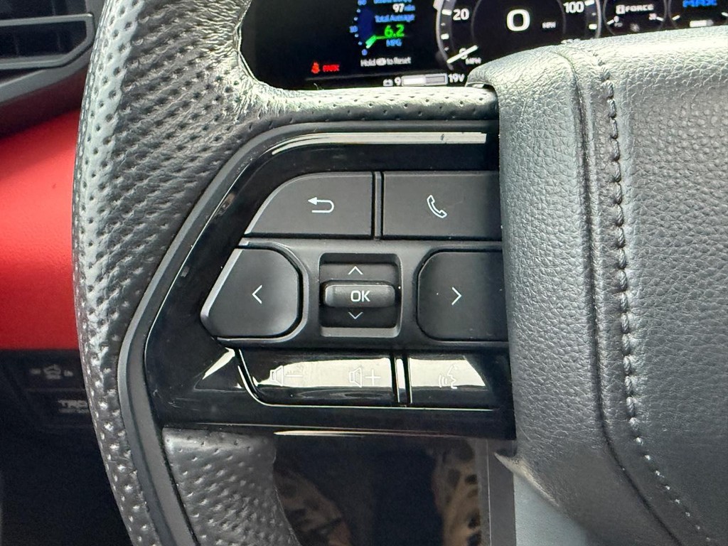 Toyota Tundra 4WD Vehicle Image 20