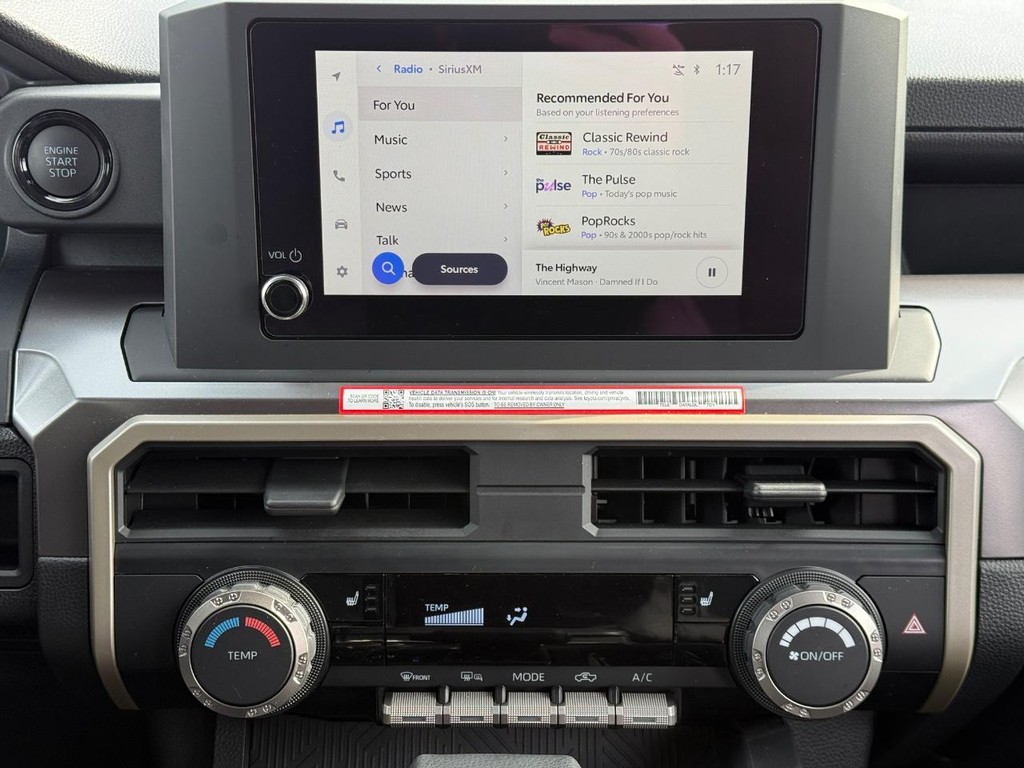 Toyota Tacoma 4WD Vehicle Image 14