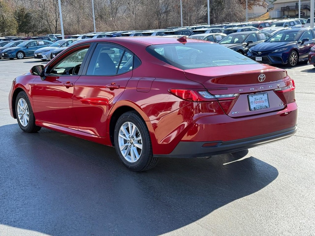 Toyota Camry Vehicle Image 7