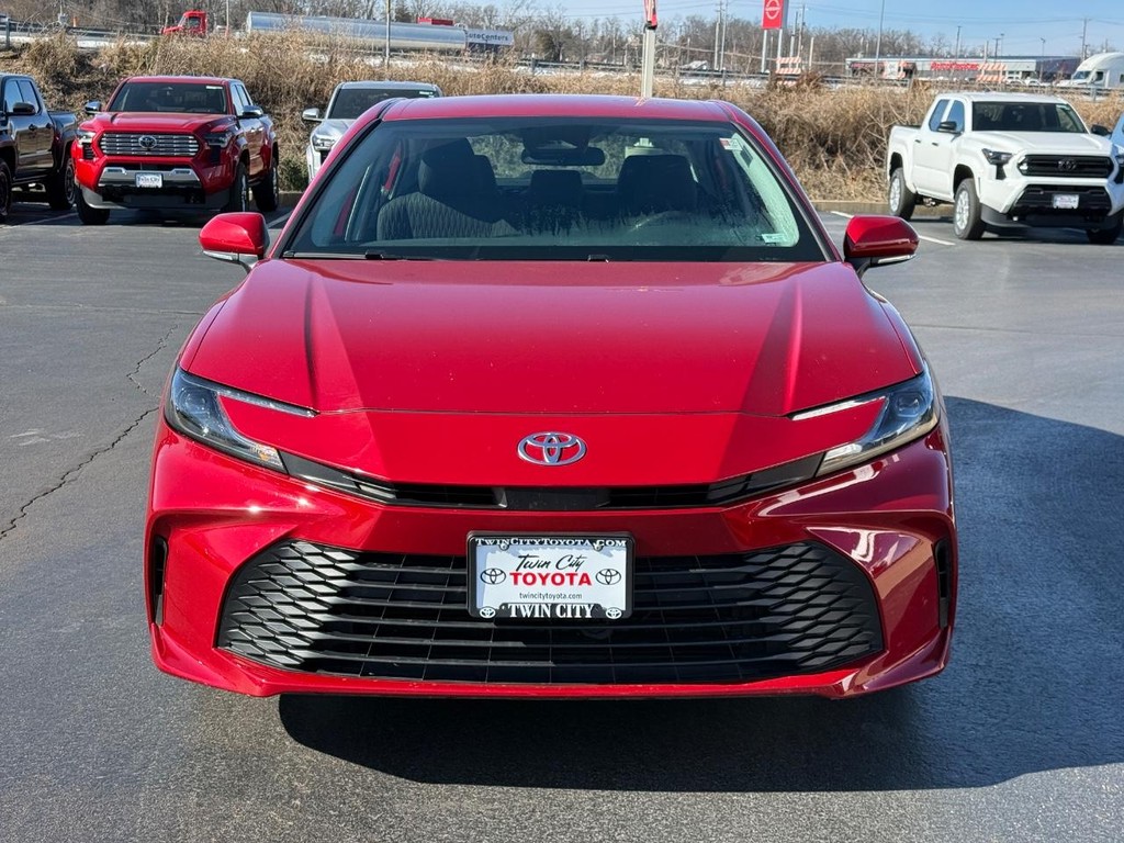 Toyota Camry Vehicle Image 10