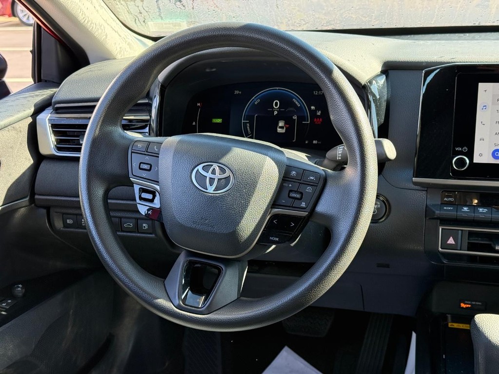 Toyota Camry Vehicle Image 13