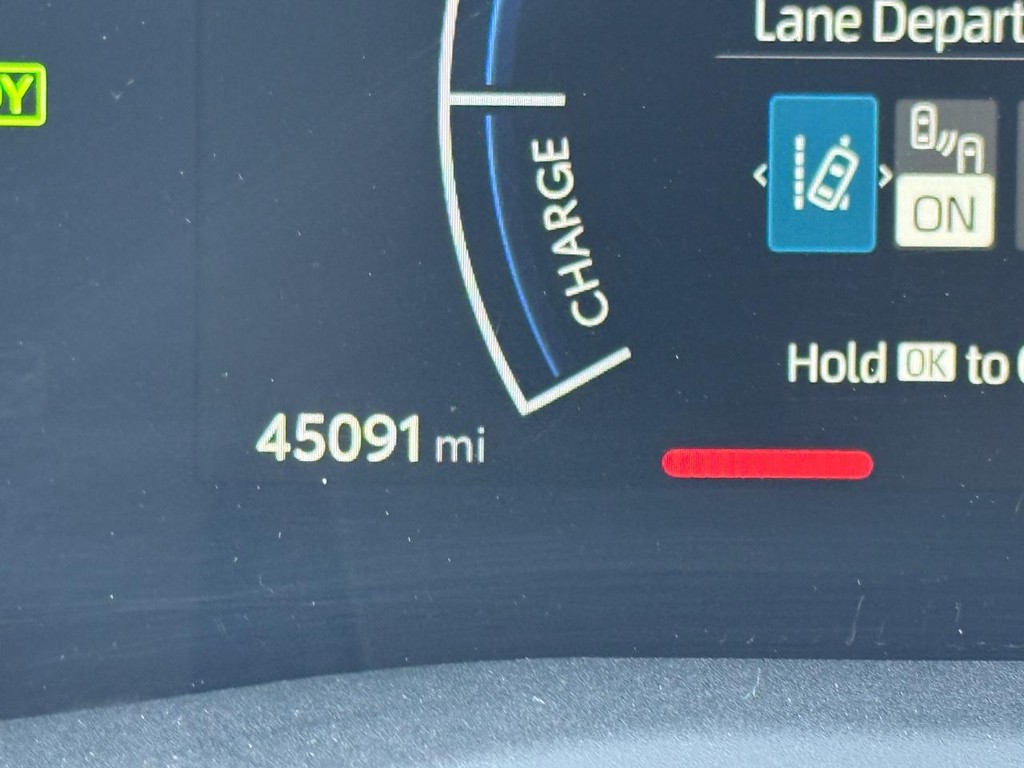 Toyota Camry Vehicle Image 19