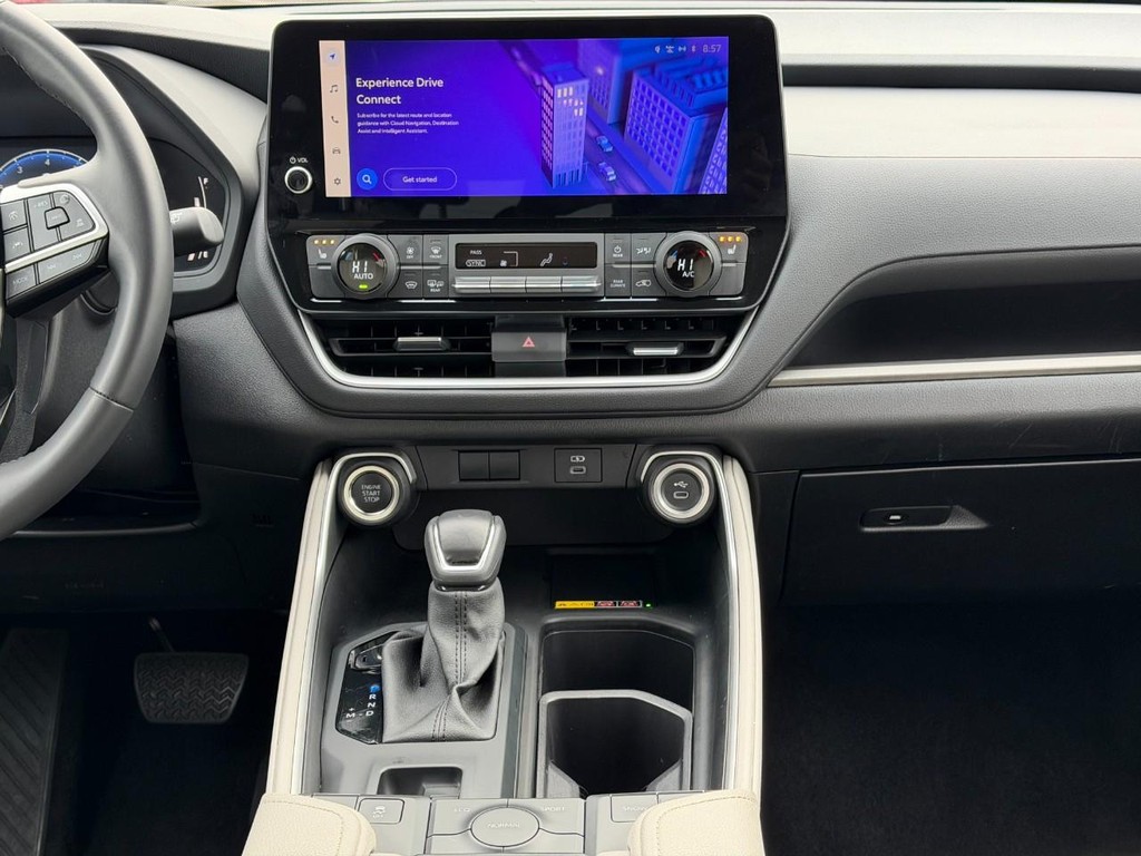 Toyota Grand Highlander Vehicle Image 14