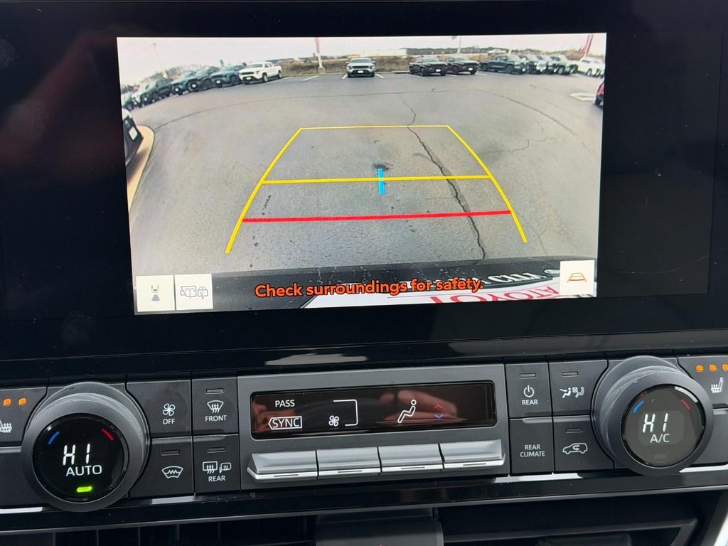 Toyota Grand Highlander Vehicle Image 23