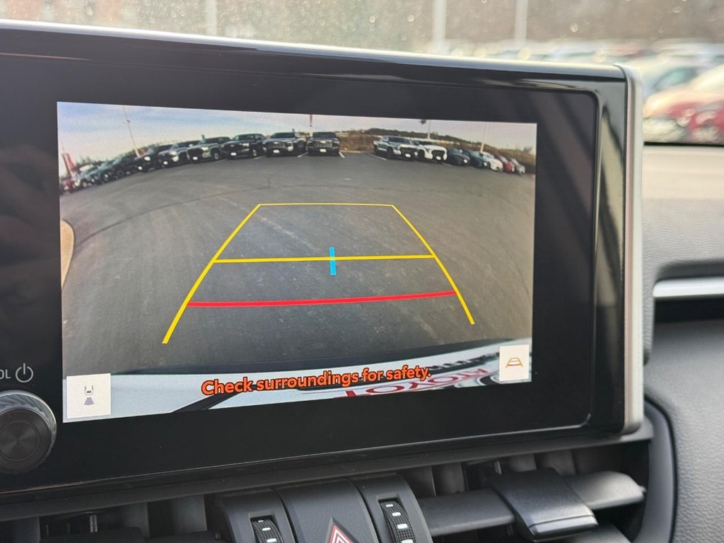 Toyota RAV4 Vehicle Image 21