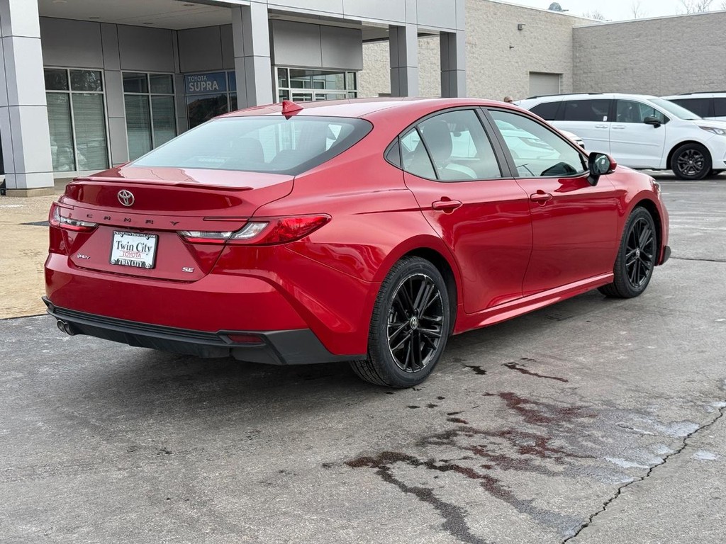 Toyota Camry Vehicle Image 3