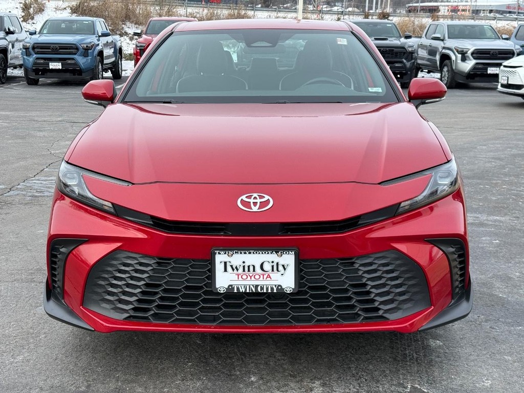 Toyota Camry Vehicle Image 10