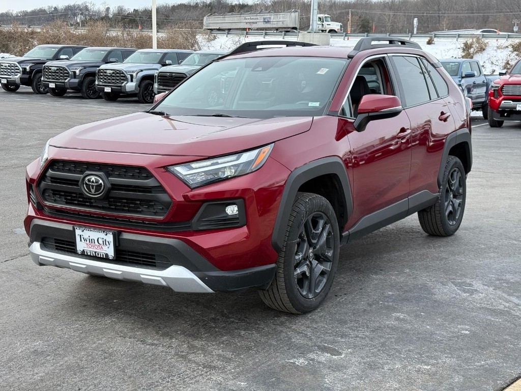 Toyota RAV4 Vehicle Image 8