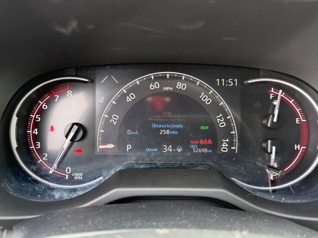 Toyota RAV4 Vehicle Image 18