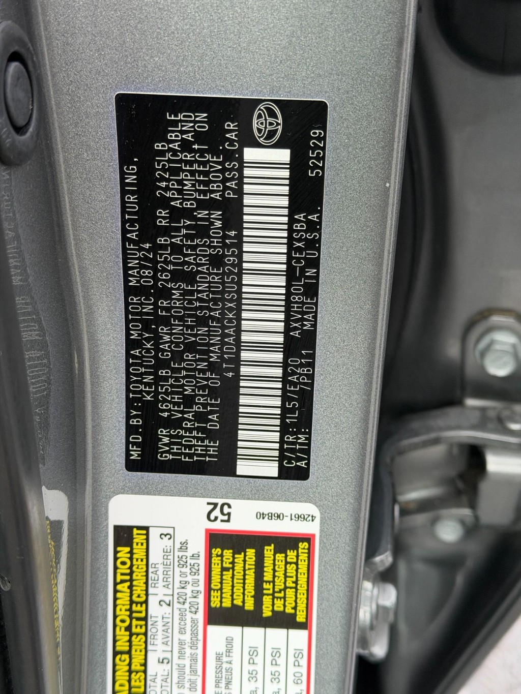 Toyota Camry Vehicle Image 27