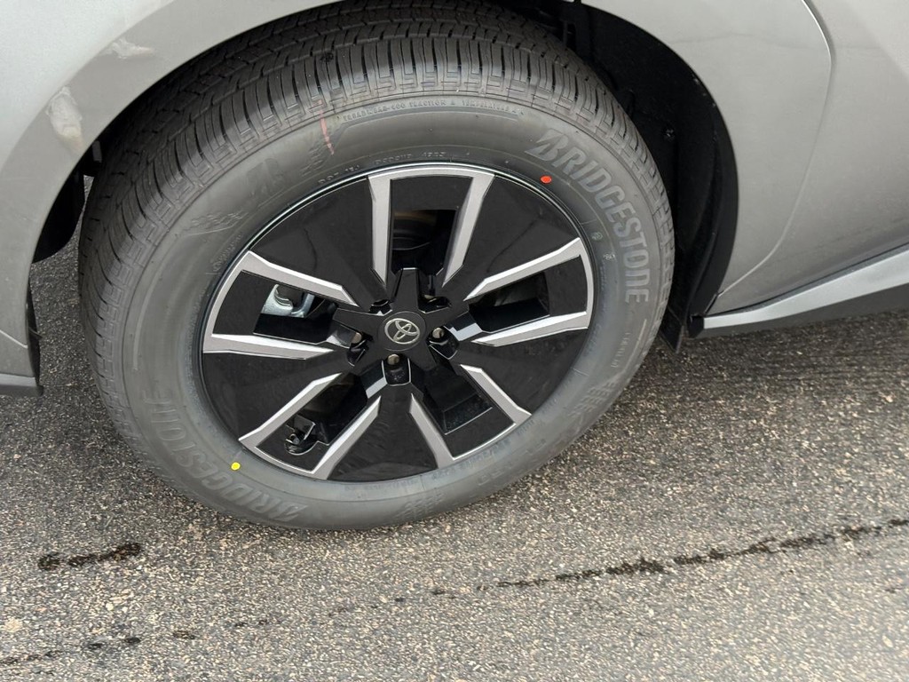 Toyota bZ Vehicle Image 4