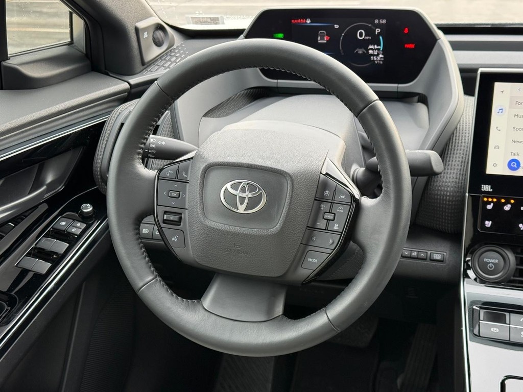 Toyota bZ4X Vehicle Image 14