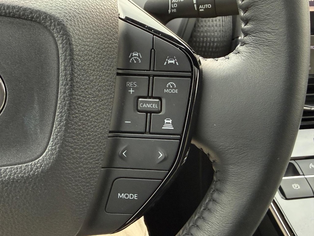 Toyota bZ4X Vehicle Image 20