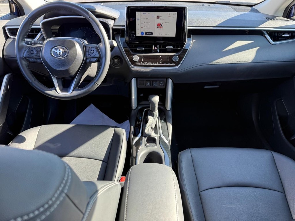 Toyota Corolla Cross Vehicle Image 12