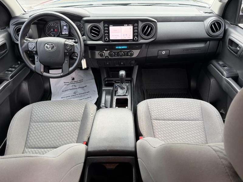 Toyota Tacoma 4WD Vehicle Image 14