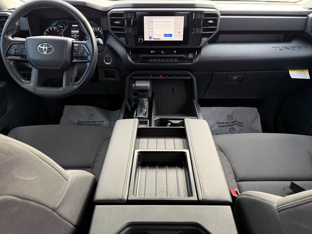 Toyota Tundra 4WD Vehicle Image 11