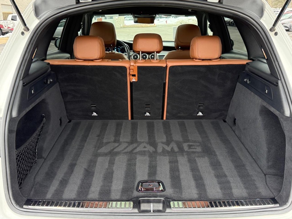 Mercedes-Benz GLC Vehicle Image 4