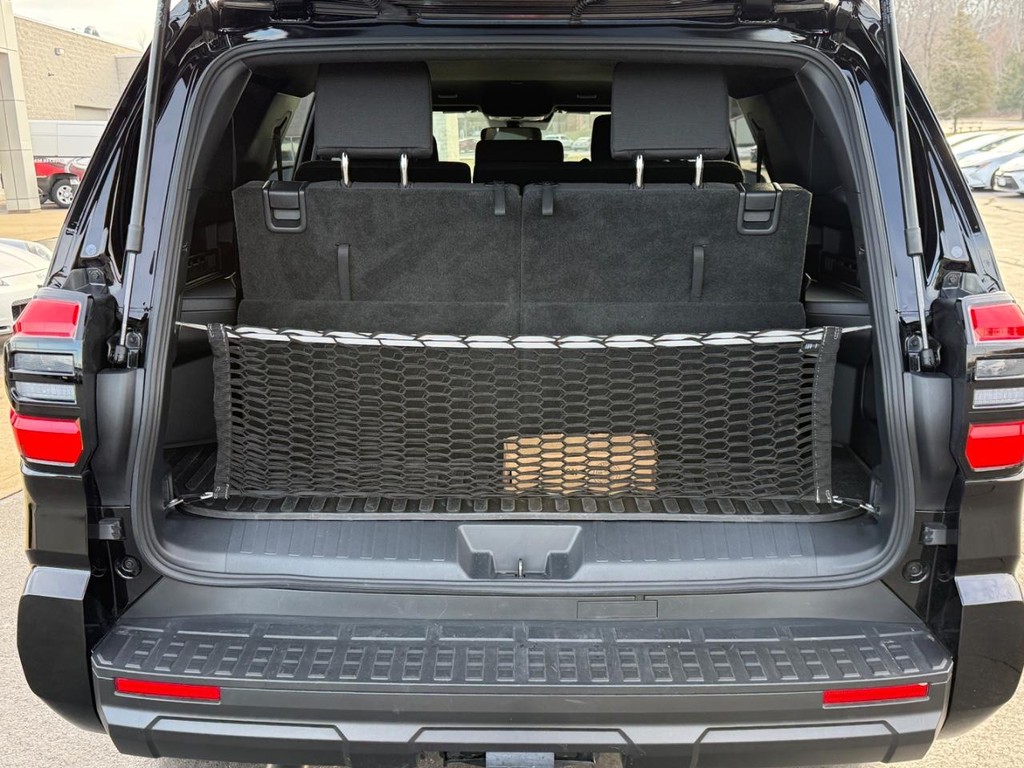 Toyota 4Runner Vehicle Image 4