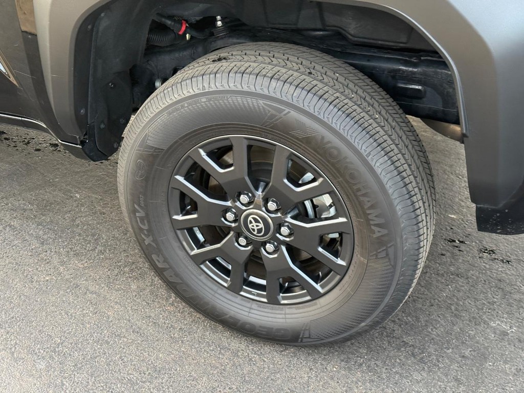 Toyota 4Runner Vehicle Image 7