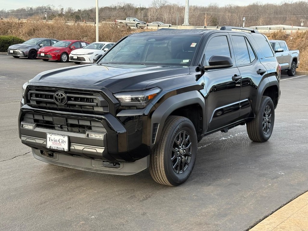 Toyota 4Runner Vehicle Image 9