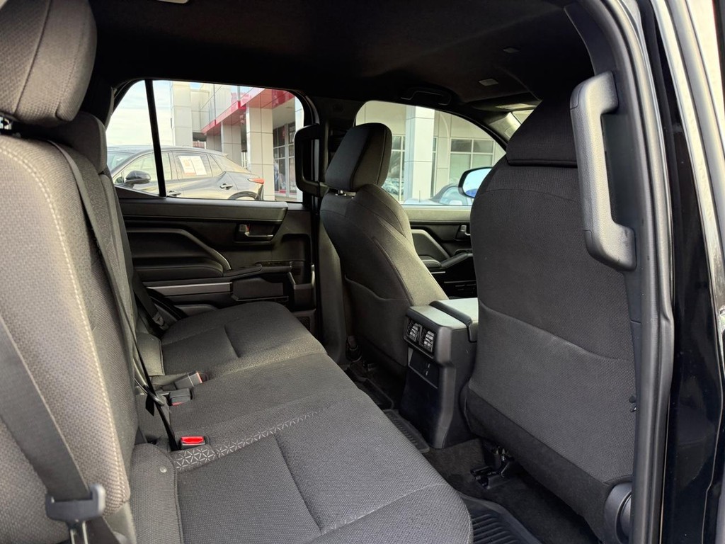 Toyota 4Runner Vehicle Image 11