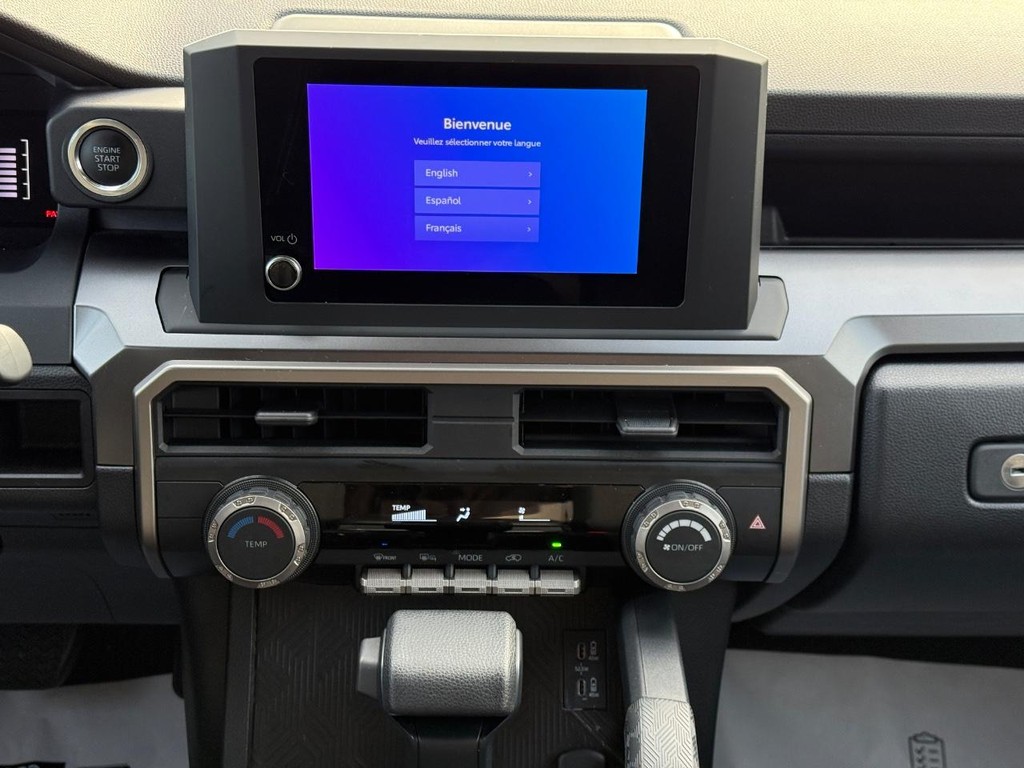 Toyota 4Runner Vehicle Image 14