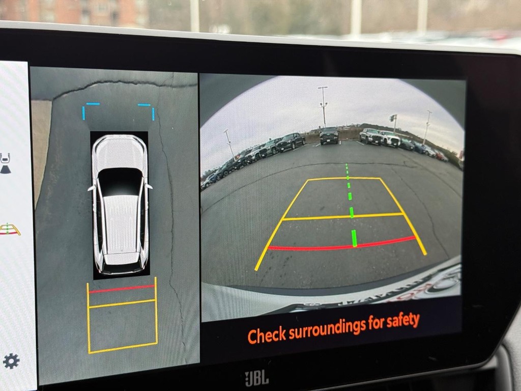 Toyota RAV4 Vehicle Image 22
