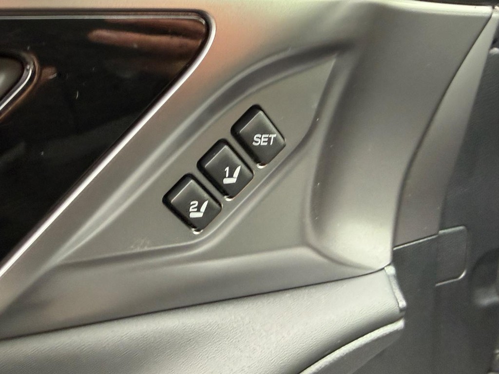 Subaru Outback Vehicle Image 16