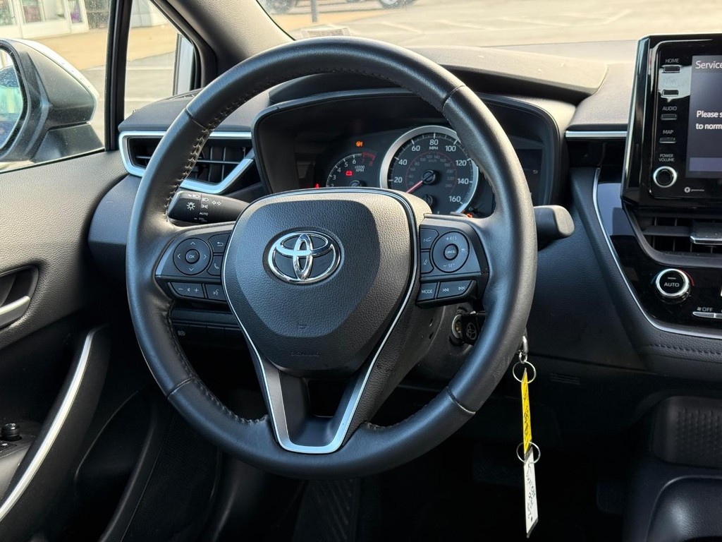 Toyota Corolla Vehicle Image 13