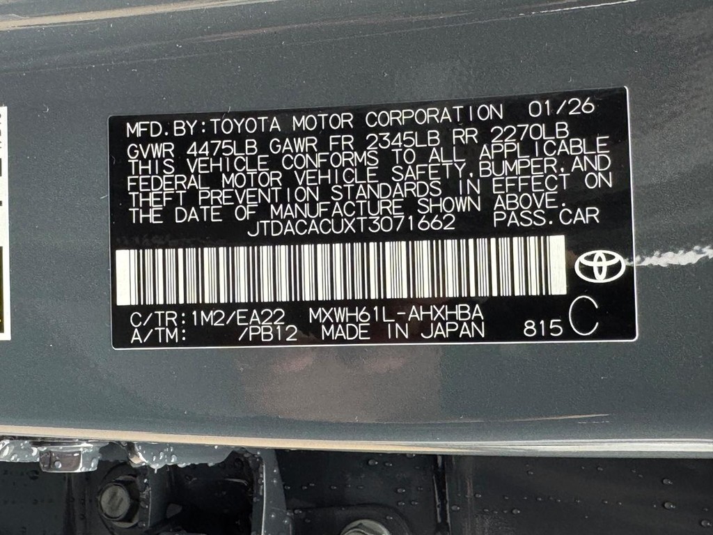 Toyota Prius Plug-In Hybrid Vehicle Image 19