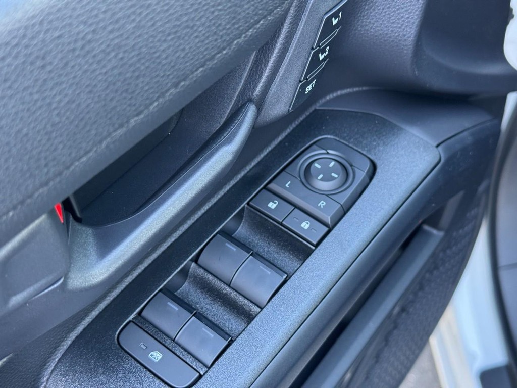 Toyota 4Runner Vehicle Image 10