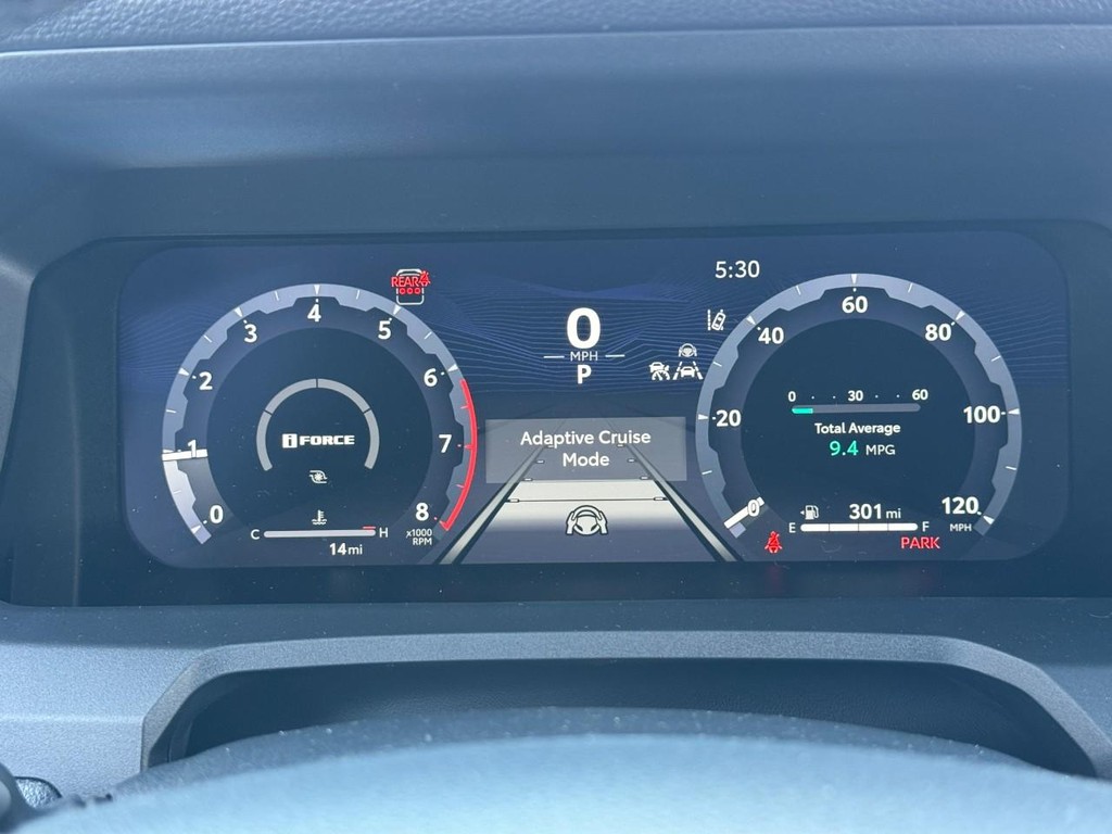 Toyota 4Runner Vehicle Image 15