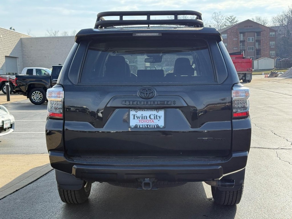 Toyota 4Runner Vehicle Image 4