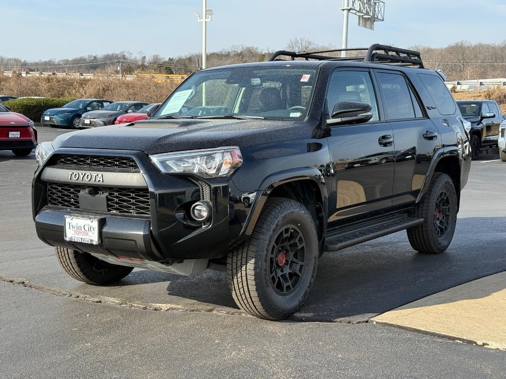 Toyota 4Runner Vehicle Image 8