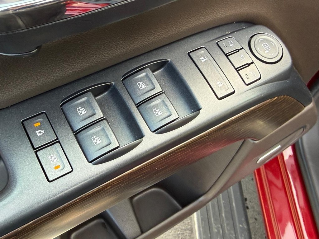 GMC Sierra 1500 Vehicle Image 14