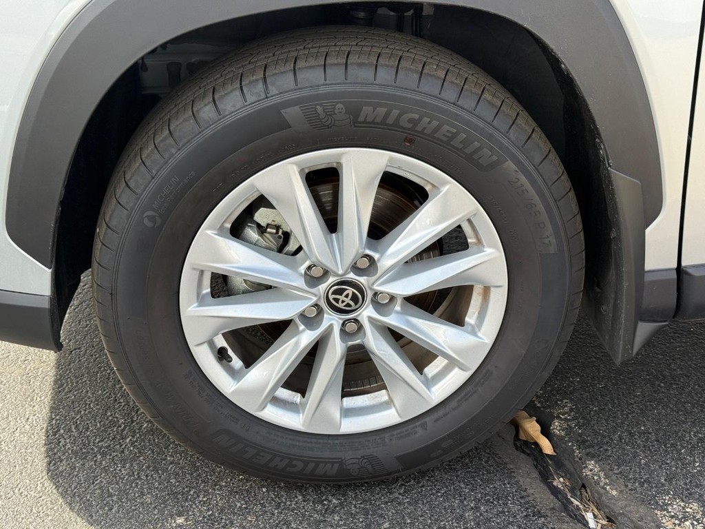 Toyota Corolla Cross Vehicle Image 7