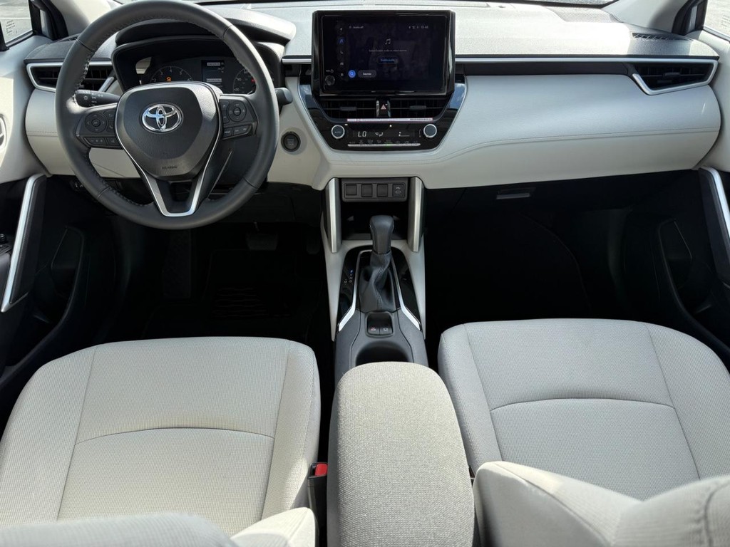 Toyota Corolla Cross Vehicle Image 11